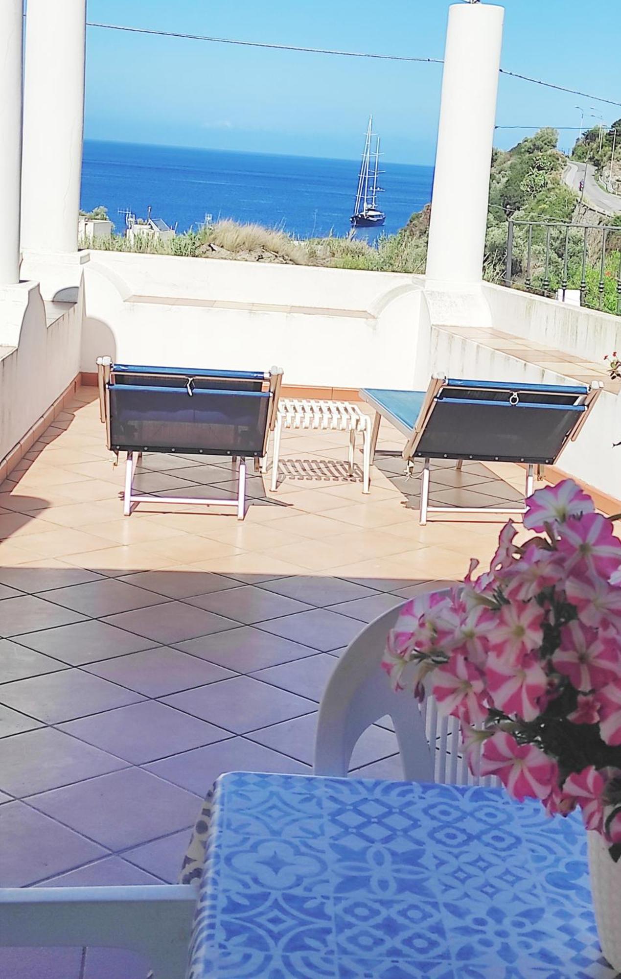 Holiday Home Mennulita 리파리 객실 사진