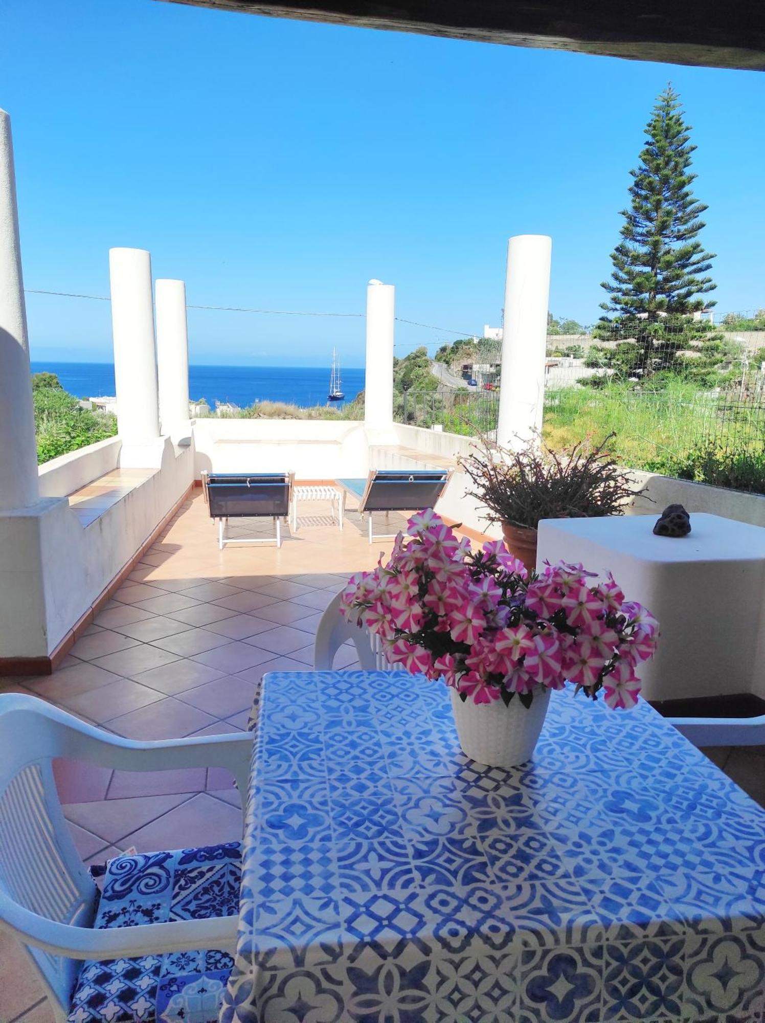 Holiday Home Mennulita 리파리 객실 사진
