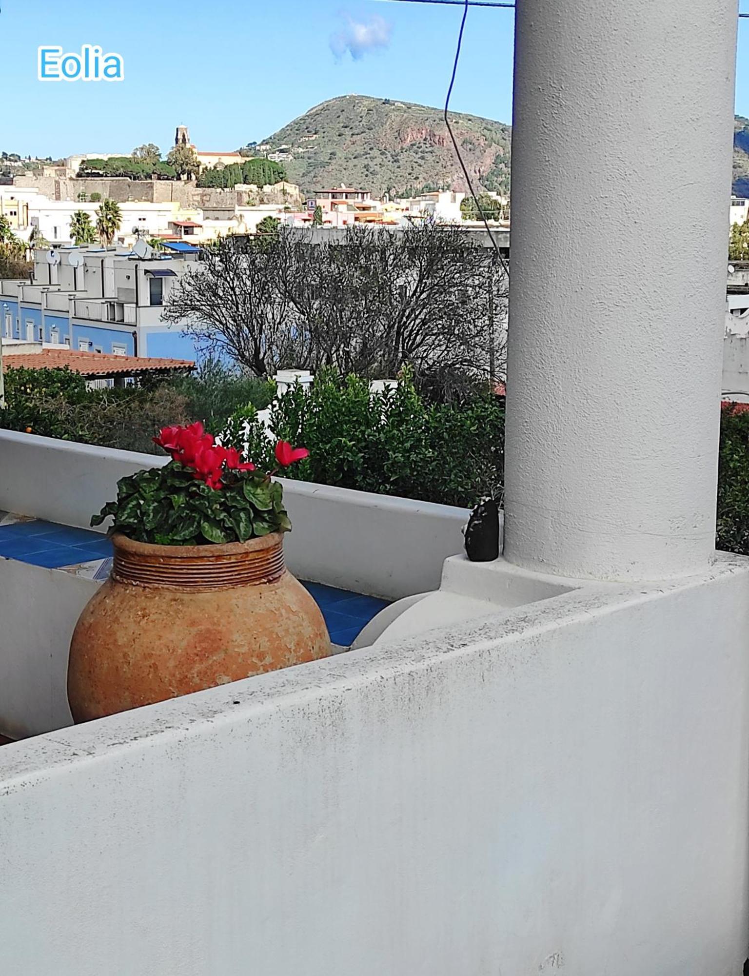 Holiday Home Mennulita 리파리 외부 사진